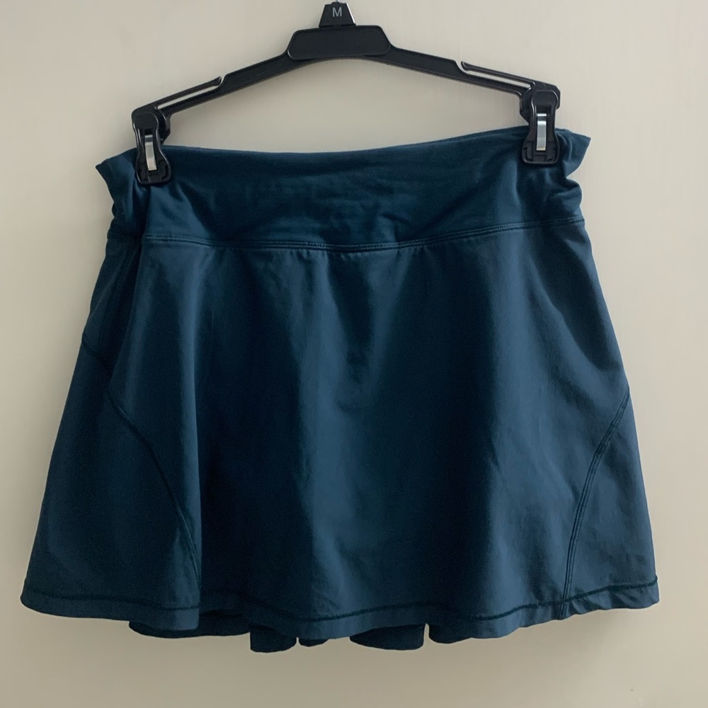 LULULEMON SKIRT